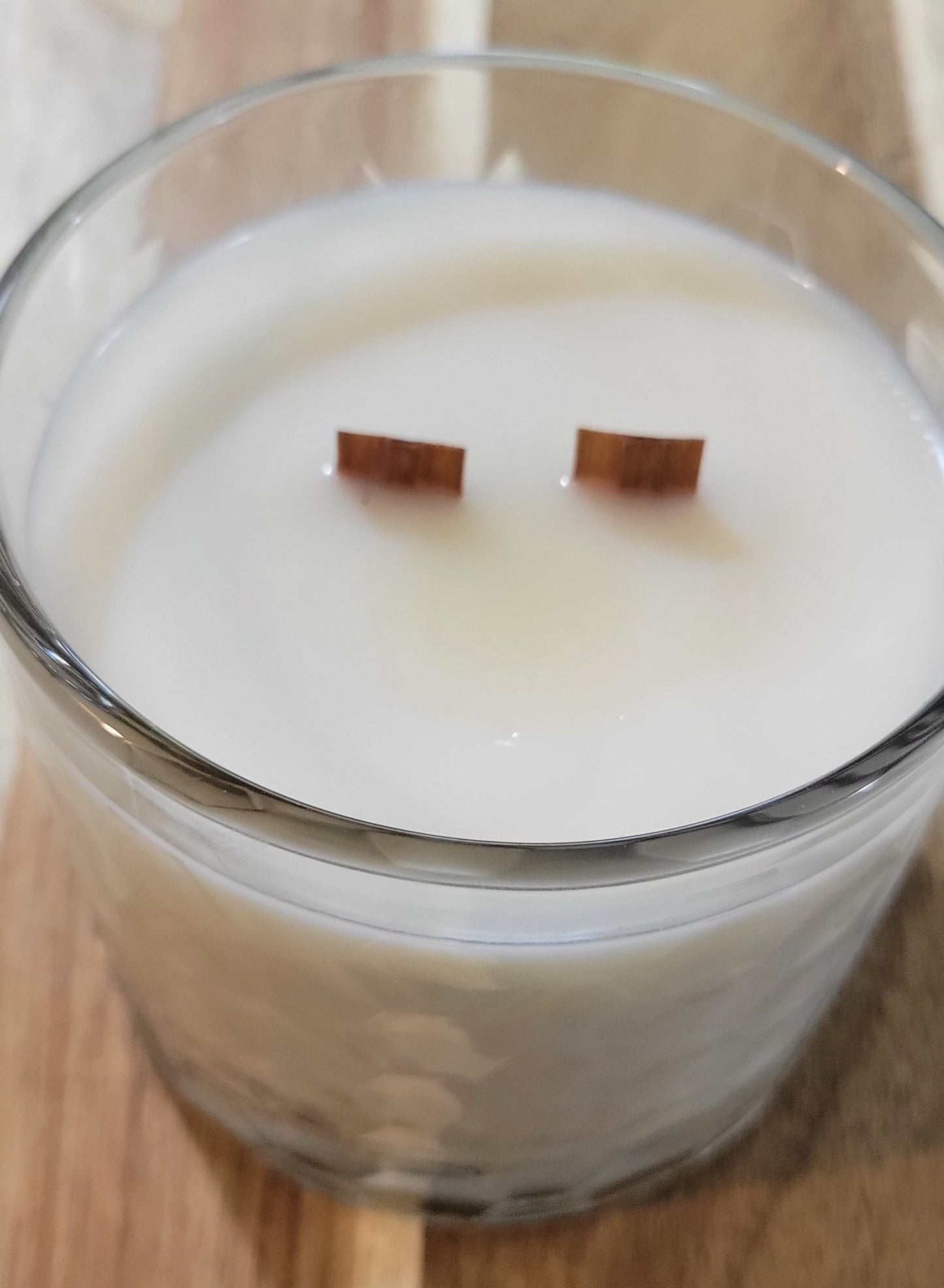 Blackberry Magnolia - 14 oz Candle